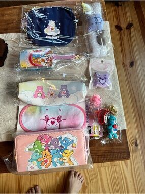 Care Bears Pink, Blue & Pastel Accessory Set